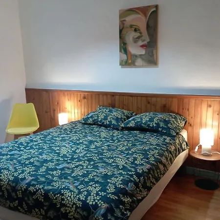Cosy Au Pied De La Tour Du Chateau Apartament *