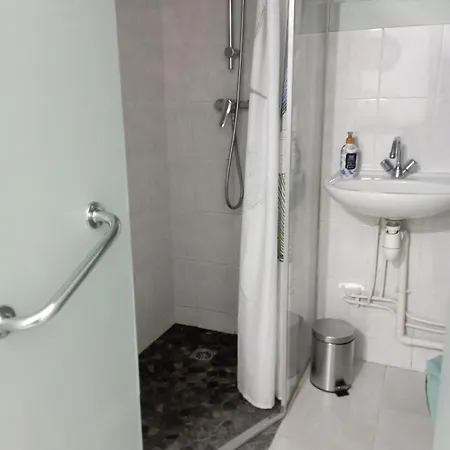 Apartament Cosy Au Pied De La Tour Du Chateau